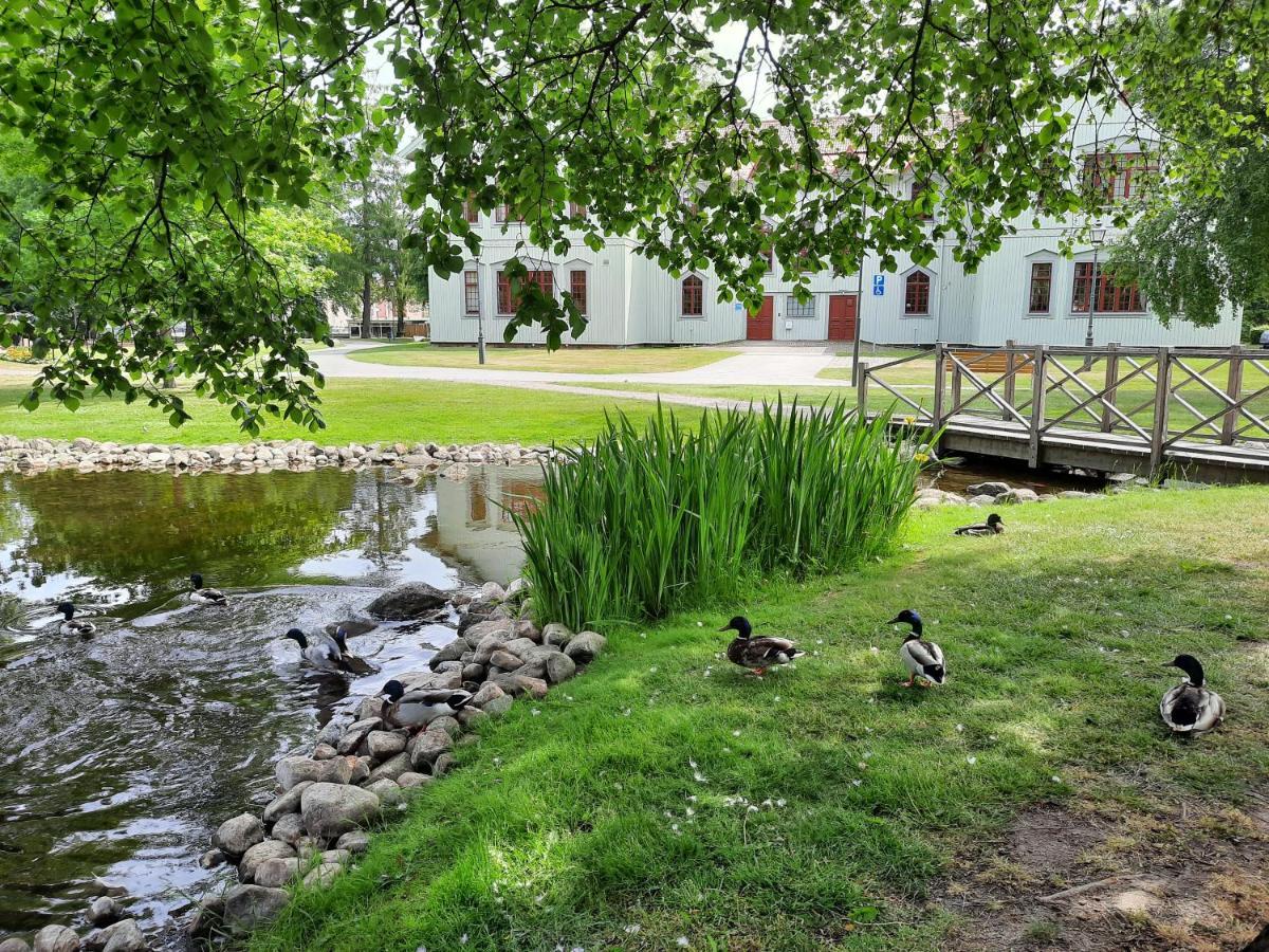 Broholm Bed&Breakfast Bed & Breakfast Lidkoping Exterior photo